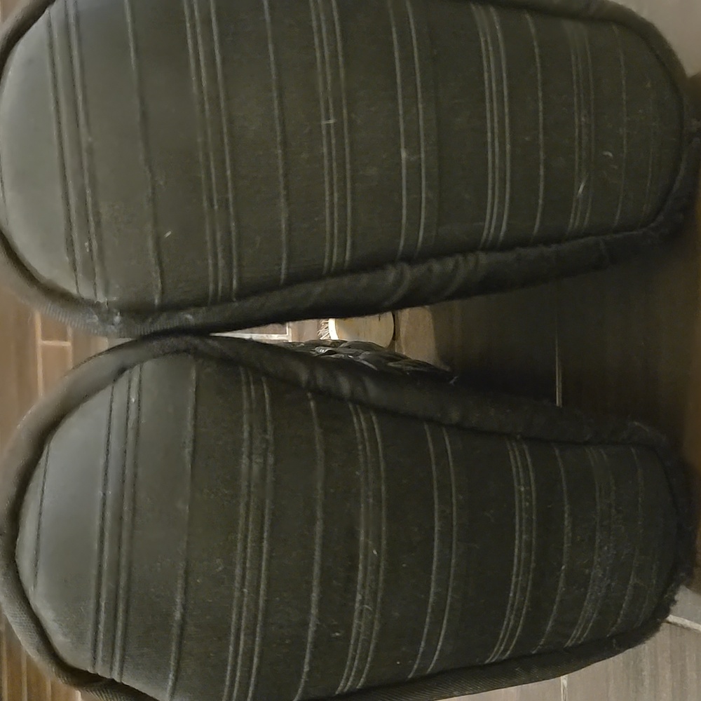 Capezio Black Quilted Technique Warm Up Dance Boot Sz L - Picture 3 of 9
